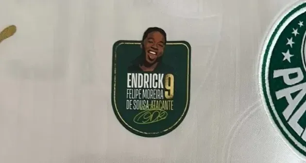 image Despedida Memorável: Endrick Agradece e Surpreende Funcionários do Palmeiras!