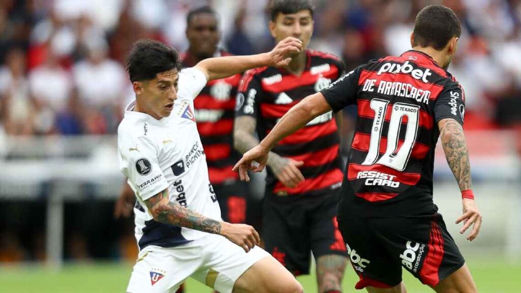 flamengoempata-1024x576 Flamengo empata na altitude